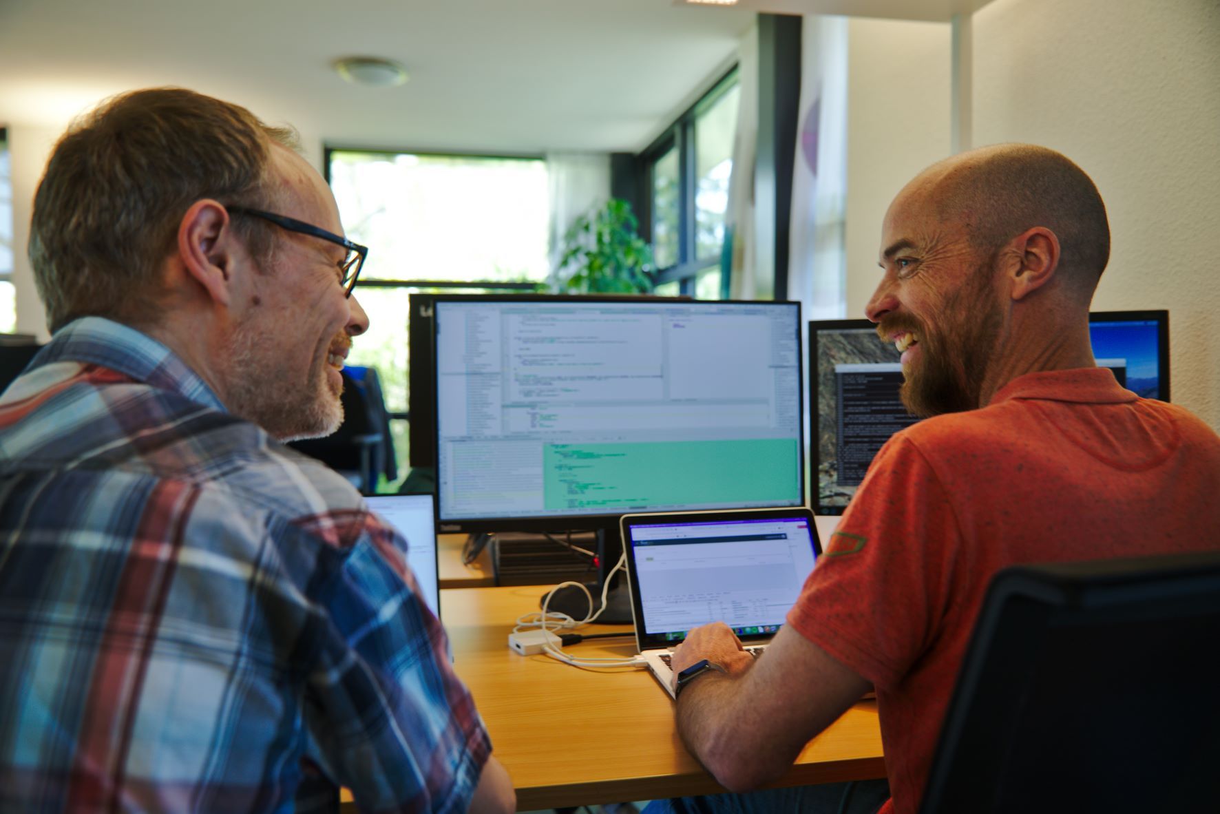 Collega's aan het werk